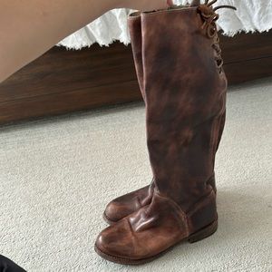 Bedist brown leather boots. So cute!